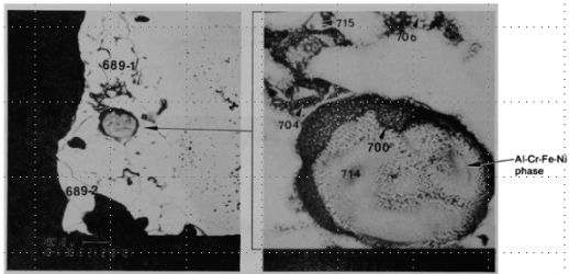 図７(d)　空孔内へのSS-Al相の析出（研磨後、拡大金相）